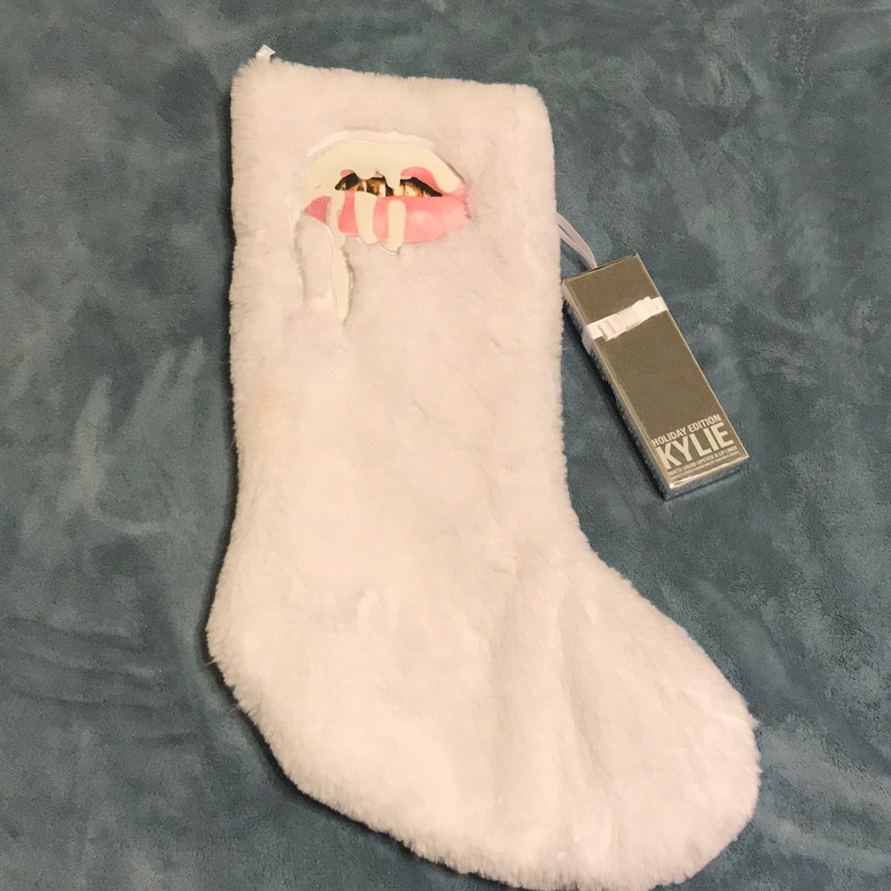 KYLIE cosmetics HOLIDAY 2016 christmas STOCKING